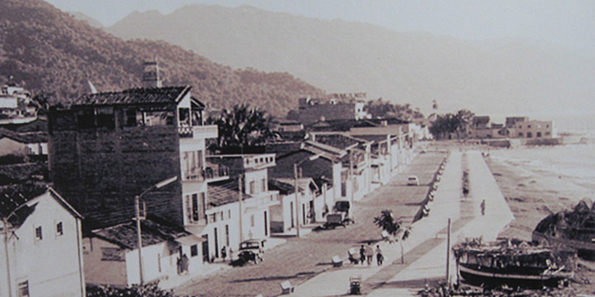 Old picture of Puerto Vallarta